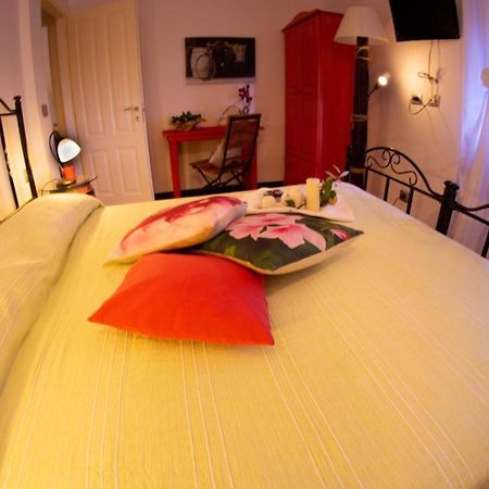 B&B Da Carla Sestri Levante Bagian luar foto