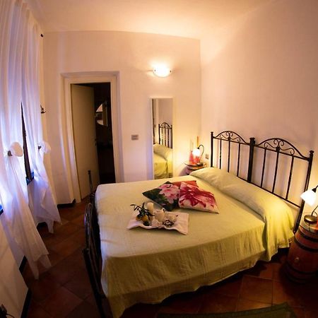 B&B Da Carla Sestri Levante Bagian luar foto